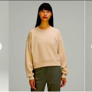 Lululemon perfectly oversized cropped Softstreme Sweatshirt